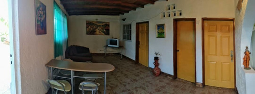 Imagen 13 de 14 de Casa + Anexo Villa Colonial Los Robles Margarita