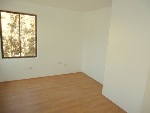 Rp2-edificio De 16 Habitaciones 6 Baños