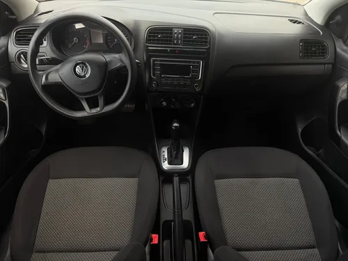 Volkswagen Vento 1.6 Starline At