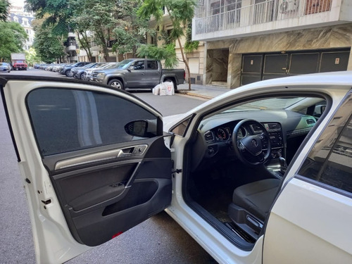 Volkswagen Golf Confortline Dsg