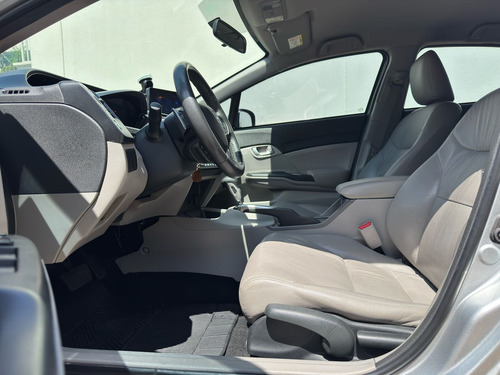 Honda Civic 2.0 Lxr Flex Aut. 4p