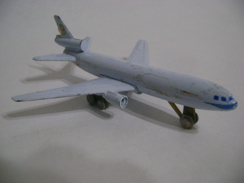 Imagen 4 de 10 de Nico Avion Metal D C 10 W T-214 10 X 8 Cm (avv 45)