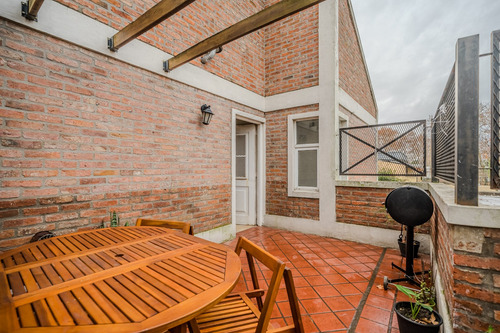 Departamento Ph En Venta Tres Dormitorios En Turdera, Lomas De Zamora, G.b.a. Zona Sur