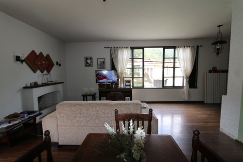 Imagem 6 de 15 de Casa Duplex Com 5 Quartos, Piscina E Churrasqueira No Cônego - 307