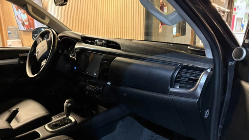 Toyota Hilux Pick-Up 2.8 Cd Srx 204Cv 4X4 At