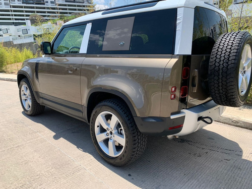 Imagen 4 de 12 de Land Rover Defender 2021