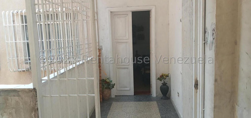 Imagen 18 de 30 de En Pleno Centro Apartamentos En Venta Barquisimeto Tu Asesor Monica Carrasquel Ofrece