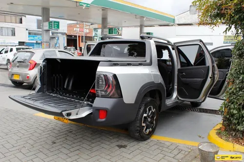 Renault Duster Oroch Intens 2023