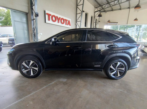 Lexus NX 2.5 300H Luxury
