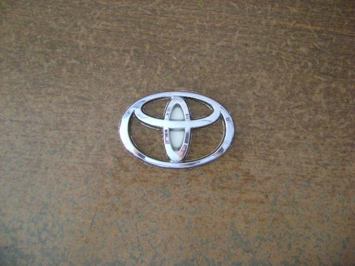 Emblema De Toyota Prius Trasero 2001-2003 Original