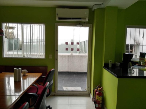 Alquiler - Oficina 400mts - Microcentro.