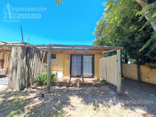 Casa En Las Grutas 4 Dormitorios 3 Baños Parrillero Mar