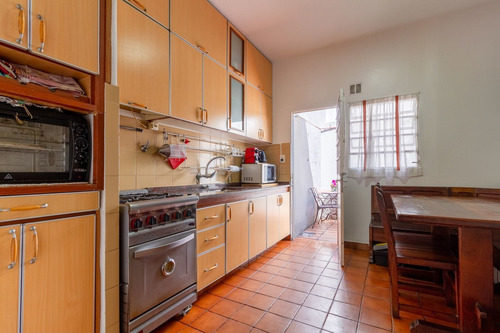 Imagen 2 de 24 de Venta Ph De 4 Ambientes Con Patio Y 2 Cocheras