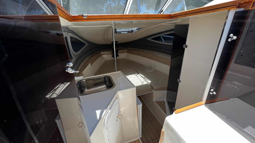 Imagen 16 de 25 de Lancha Cuddy Prinz Cabin 750 2021 Yamaha 150 Hp 4 Tiempos