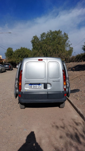 Imagen 2 de 4 de Renault Kangoo Ph3 Confort 1.6 5 Asientos