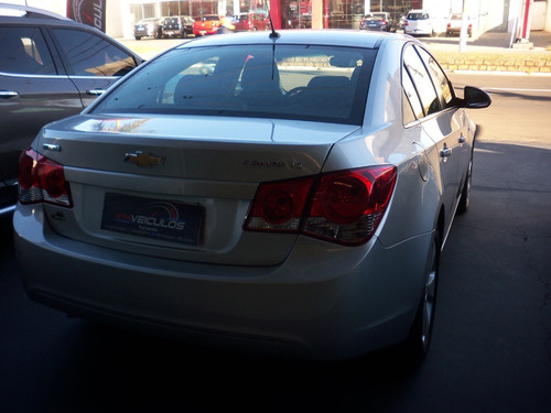 Imagem 2 de 14 de Gm Cruze Lt Ecotec6 1.8 Flex - 2014
