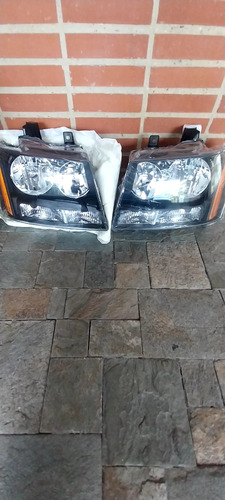 Faros Delantero Chevrolet Tahoe Derecho Izquierdo 