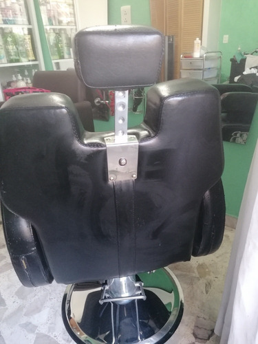 Imagen 3 de 6 de Sillon De Barbero Negro, Reclinable, Hidraulico, Usado,con D