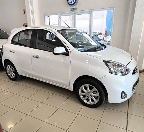 Nissan March 1.6 Active 107cv