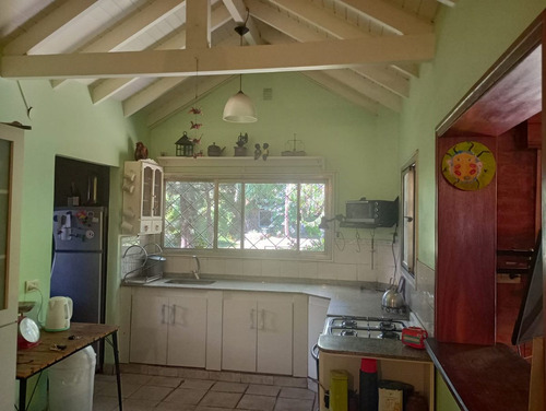 Casa 6 Ambientes, Fondo Libre. Apta Credito