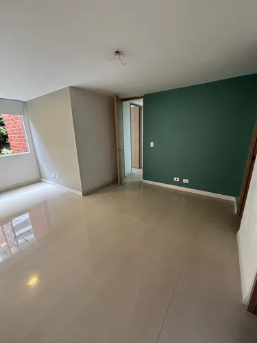 Se Vende Súper Cómodo Apartamento En Envigado Cumbres