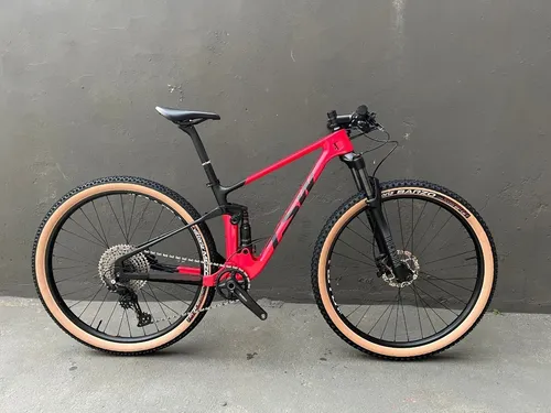Mtb 29 carbono usada hot sale