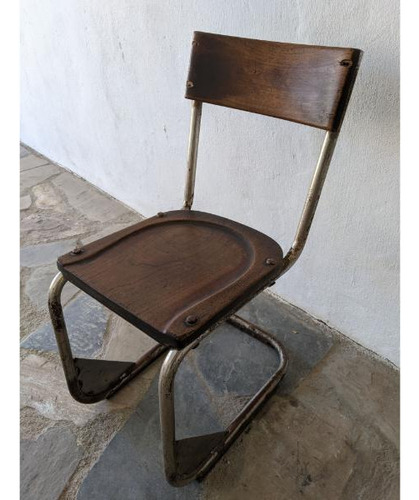 Silla Antigua De Hierro, Con Respaldo Y Asiento De Madera