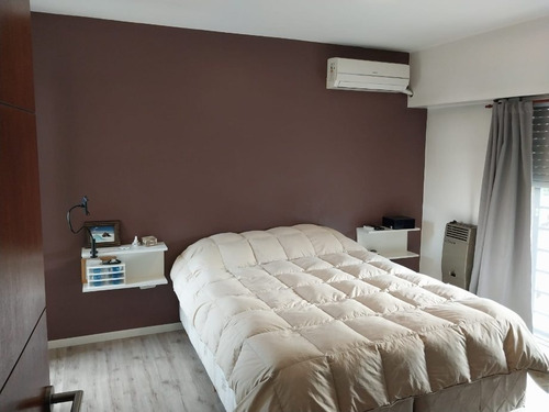 Imagen 20 de 26 de Casa De Estilo Minimalista