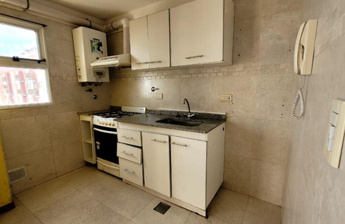 Departamento En Venta - 2 Dormitorios 1 Baño - Cochera - 55mts2 - San Clemente Del Tuyú