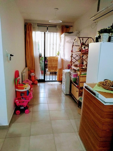 Imagen 4 de 13 de Venta - Bº Guemes, Proximo A Nva Cba -2 Dorm - Edificio Esquina