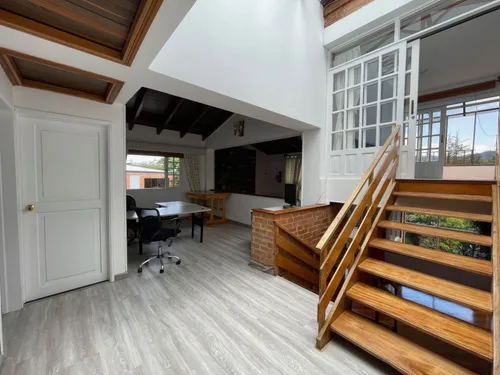 Casa En Arriendo/venta En La Calera. Cod A16580