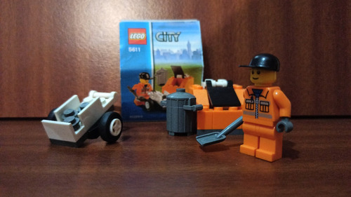 Lego City 7235, 5611 Y Lego Raptor Rider 