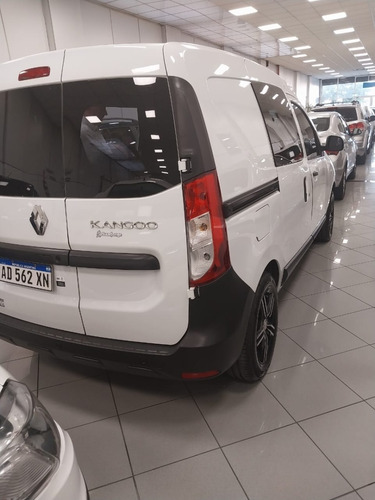 Imagen 8 de 25 de Renault Kangoo Ii 1.6 2019 Concesionario Gm Lp