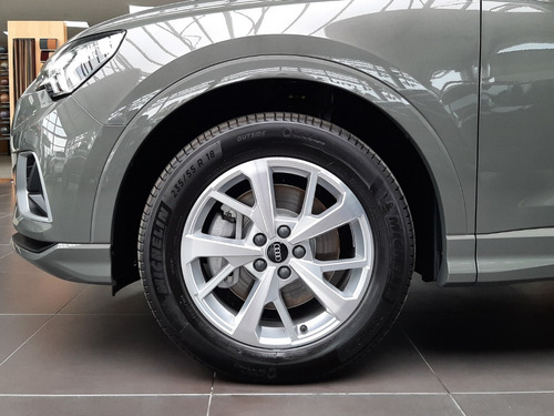 Audi Q3 40 Tfsi 2.0 180cv Quatrto Stronic 2021