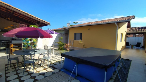 Imagem 23 de 28 de Casa No Jardim Regina, Em Itanhaém, Com Churrasqueira, Espaço Para Piscina, Despensa, Jardim , Aceita Financiamento Bancário
