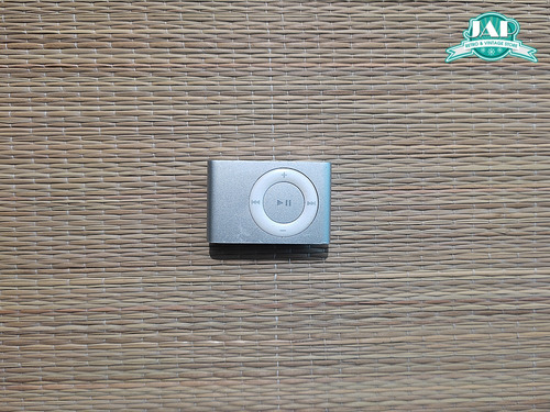 Ipod Shuffle 2 Gen A1204 Plata Para Reparación O Refacciones Plateado (Usado)