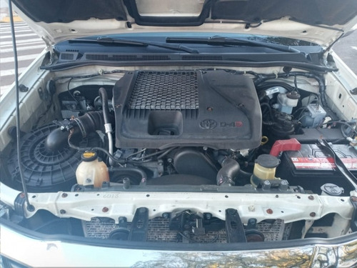 Imagem 8 de 11 de Hilux Cd Srv D4-d 4x4 3.0 Tdi Diesel Aut