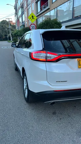 Ford Edge 2.0 Titanium