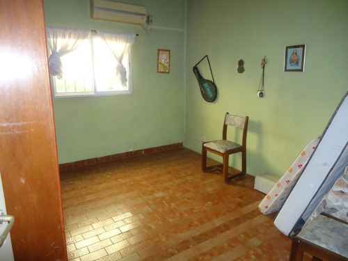 Imagen 7 de 13 de Casa En Venta En Ituzaingo Norte
