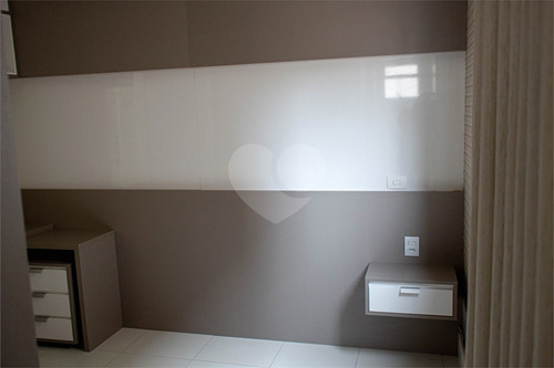 Imagem 17 de 30 de Apartamento Decorado Com Planejados, 02 Dormitórios Com 01 Suíte E Quintal, No Jardim Villaça - Reo618479