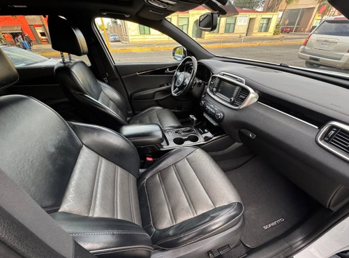 Kia Sorento 3.3L Sxl Awd At