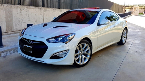Hyundai Genesis 2015 3.8 Coupe 300cv 8at