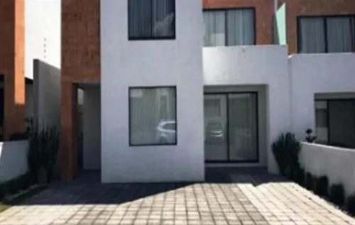 Venta De Casa, Calle Cisnes Lago De Guadalupe, Cuautitlan Izcalli. Sh05