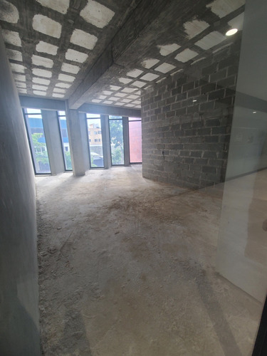 Plaza Comercial Corporativo Cod. 38534