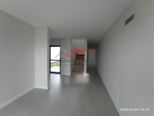 Imagem 13 de 15 de Casa Alto Padrão Duplex Em Bosque Da Mata - Tijucas - 534