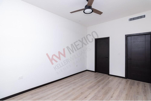 Casa En Venta En Quintas La Cima, Torreón - 3 Recámaras, Jardín Y Estacionamiento Techado