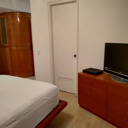 Imagen 11 de 13 de Moderno Apartamento Tipo Estudio En Alquiler El Rosal