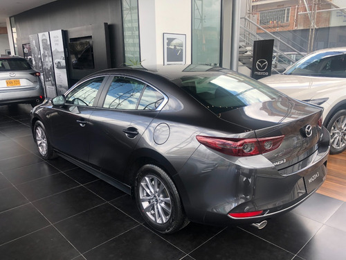 Imagen 3 de 11 de Mazda 3 Prime At 2022