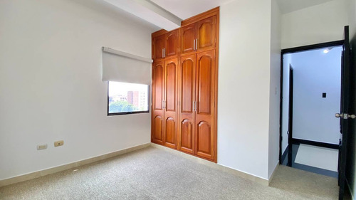 Imagen 9 de 29 de Apartamento Exclusivo Estancia Real. Adlz