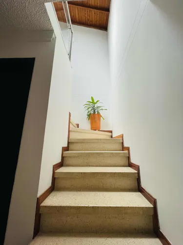 Vendo Casa Unifamiliar En Envigado, Doble Parqueadero.